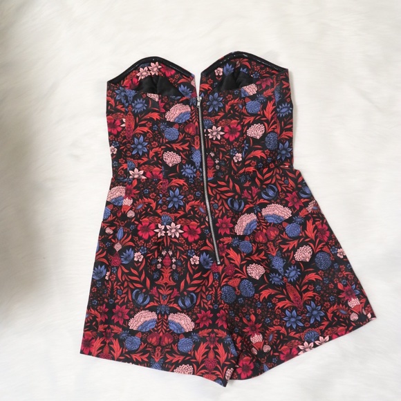 Floral Romper - Picture 3 of 6